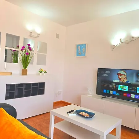 Lidia 1 Apartment, 1st Line Beach, 1 Bedroom 1bath Torremolinos