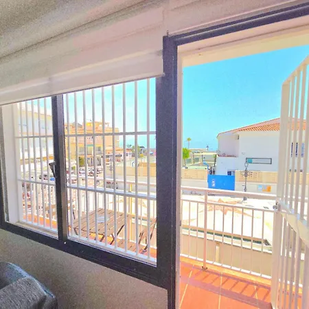 Lidia 1 Apartment, 1st Line Beach, 1 Bedroom 1bath Apartamento