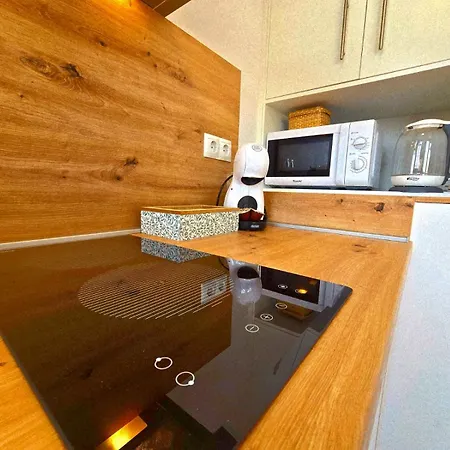 Appartement Lidia 1 Apartment, 1st Line Beach, 1 Bedroom 1bath