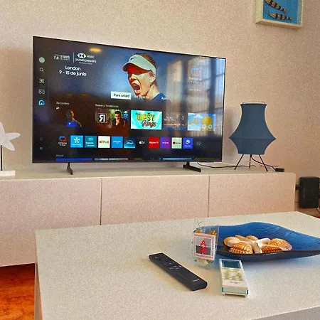 Lidia 1 Apartment, 1st Line Beach, 1 Bedroom 1bath Τορρεμολίνος