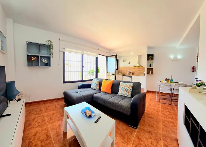 Lidia 1 Apartment, 1st Line Beach, 1 Bedroom 1bath Torremolinos