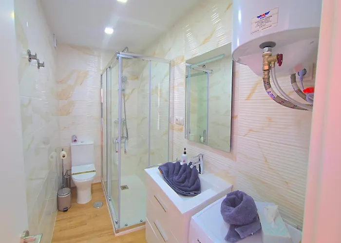 Lidia 1 Apartment, 1st Line Beach, 1 Bedroom 1bath * Torremolinos