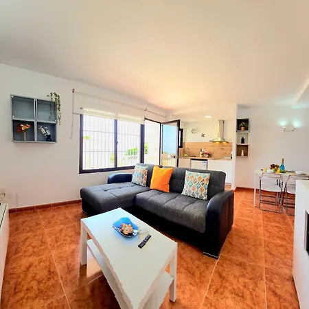 Lidia 1 Apartment, 1st Line Beach, 1 Bedroom 1bath 토레몰리노스